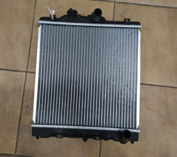 HONDA İES CİVİC 1996-2001 MODEL MANUEL VİTES SU RADYATÖRÜ